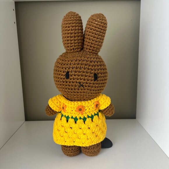 Melenie Bunny by Just Dutch Crochet Bunny BFF of Miffy - Picture 1 of 6